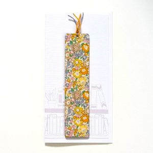 WOODEN BOOK MARK GREETINGS CARD