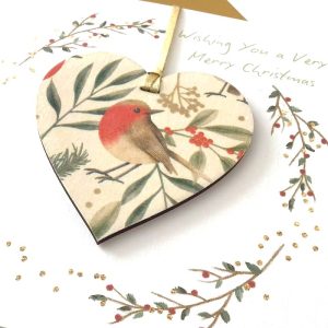 CHRISTMAS CARD WITH WOODEN HEART DECORATION DETAIL