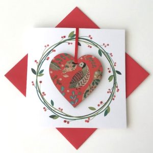 CHRISTMAS CARD WITH WOODEN HEART DECORATION