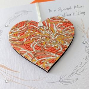 MOTHER’S DAY CARD WITH HEART DECORATION DETAIL