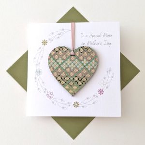 MOTHER’S DAY CARD WITH HEART DECORATION