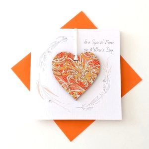 MOTHER’S DAY CARD WITH HEART DECORATION